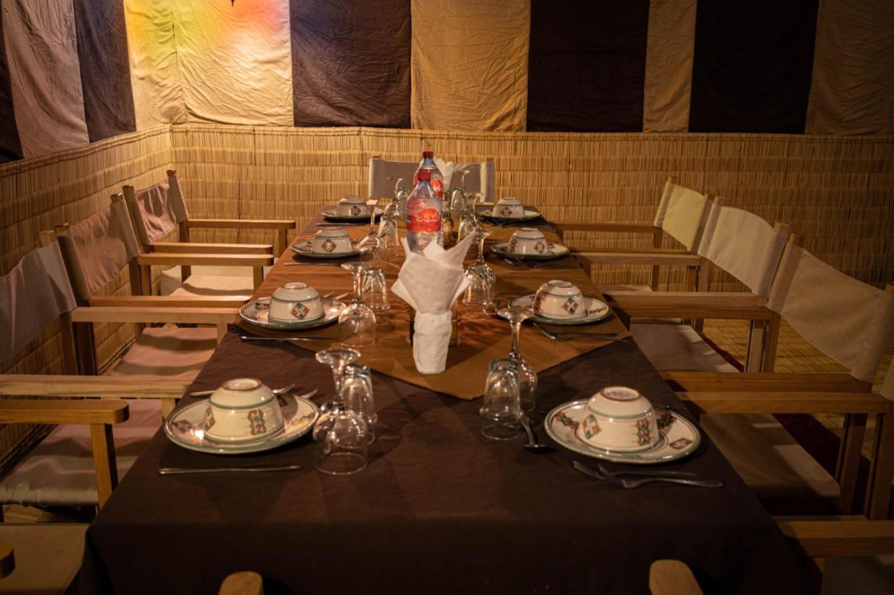 Desert Luxury Camp M'Hamid Luaran gambar
